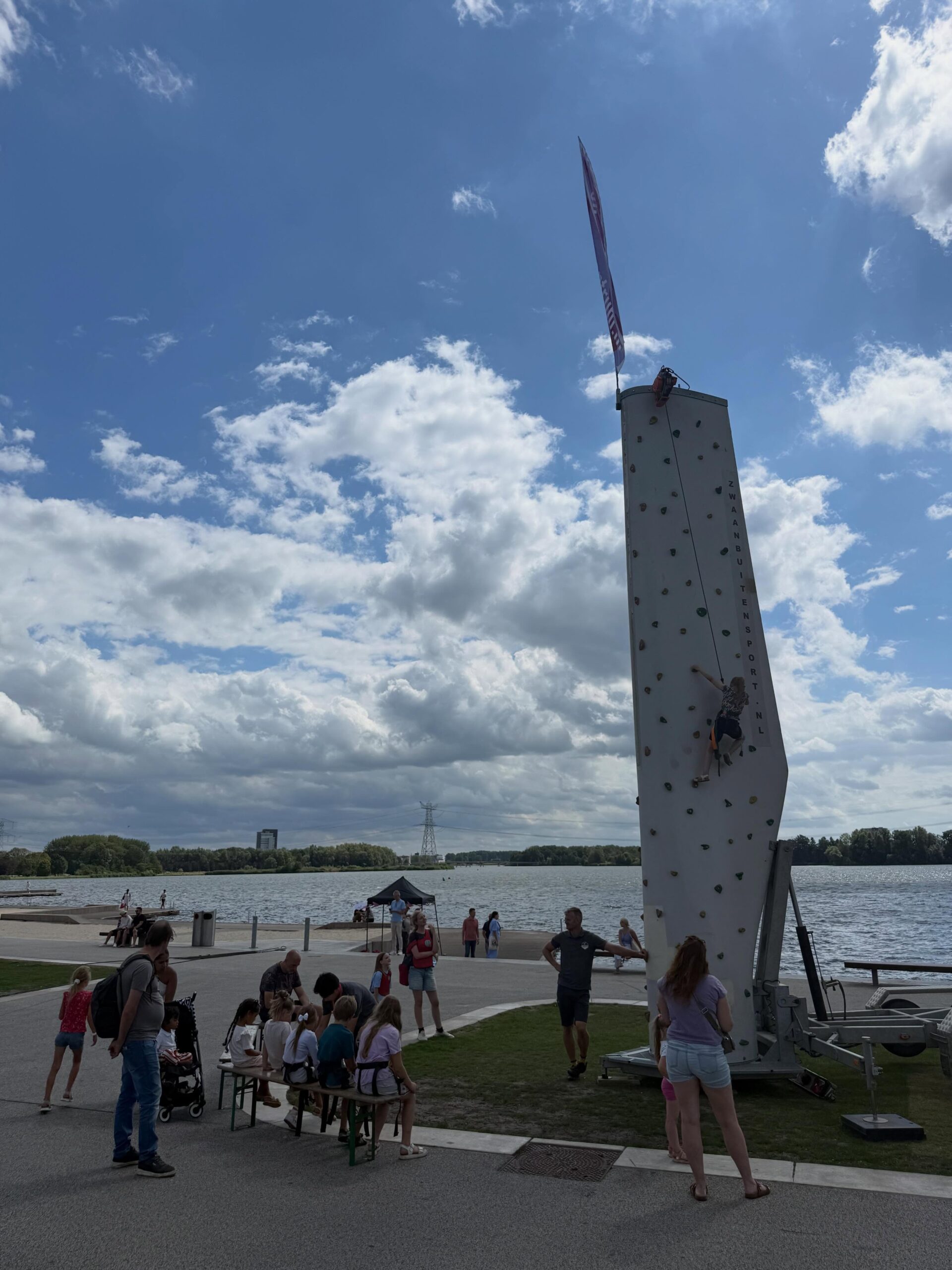 zwaan buitensport klimwiek almere aug 2026